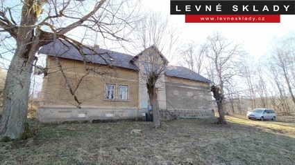 Prodej zemědělské usedlosti 40000 m2 v Mikulášovicích - Fotka 1
